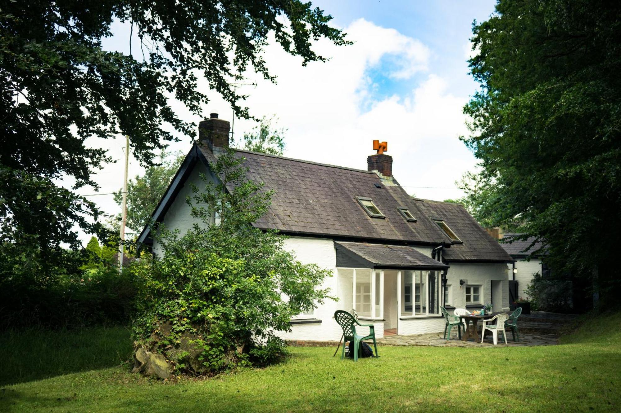 Garden Cottage Newcastle Emlyn Luaran gambar