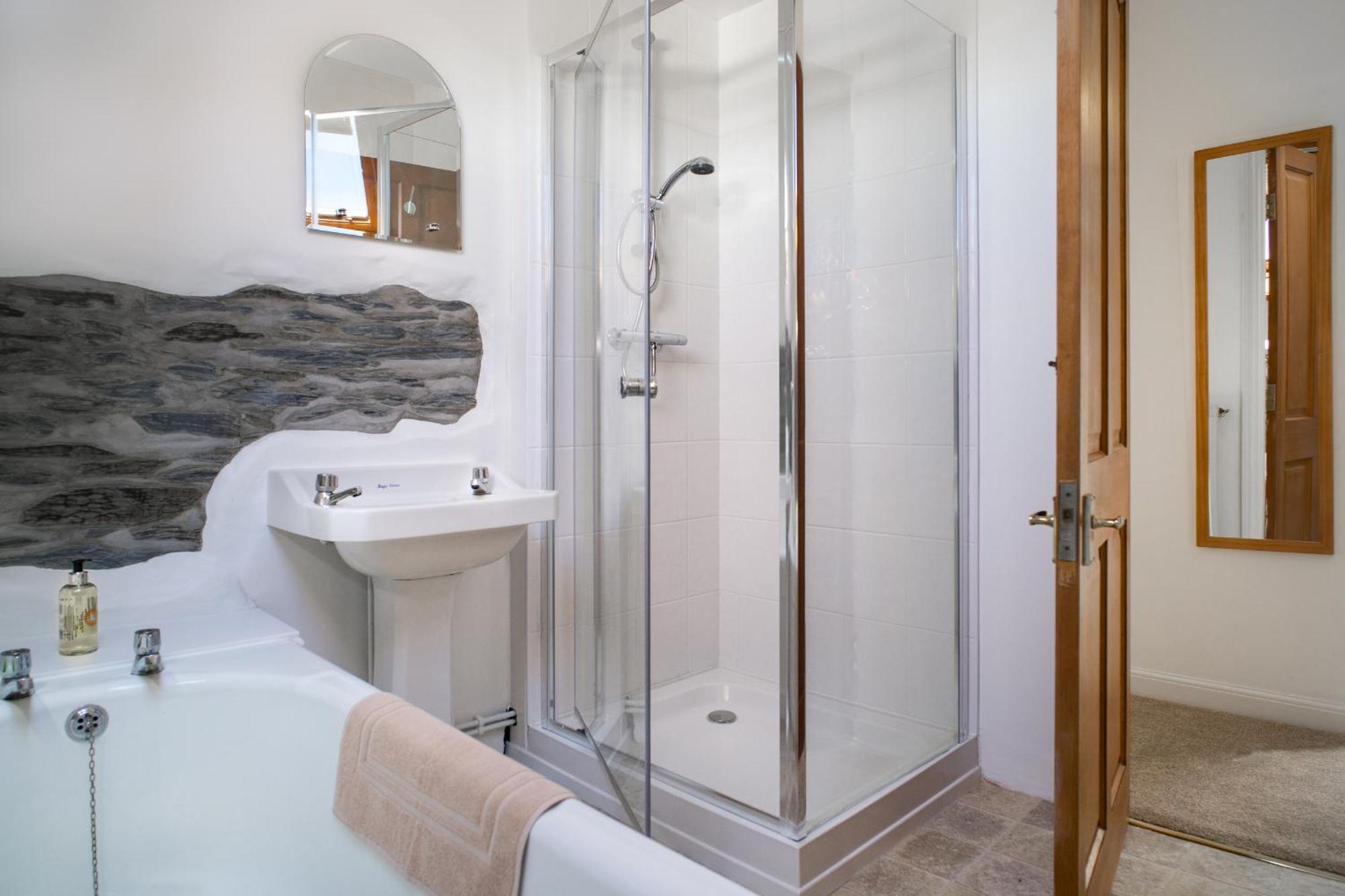 Garden Cottage Newcastle Emlyn Luaran gambar